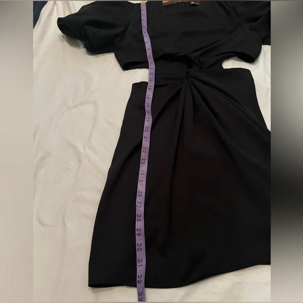 Zara Black Mini Dress with Cut-Out Design - Picture 9 of 10